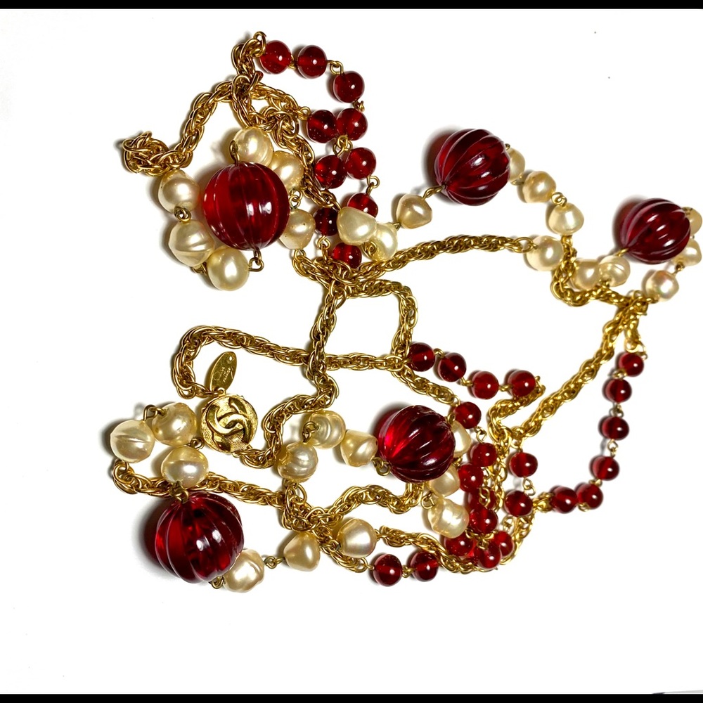 Chanel Vtg 1984 Sautoir Gripoix pearl 74” Necklace